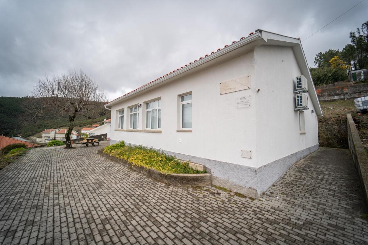 Casas Da Escola - "A Escola" - Meas Villa Pampilhosa da Serra Kültér fotó